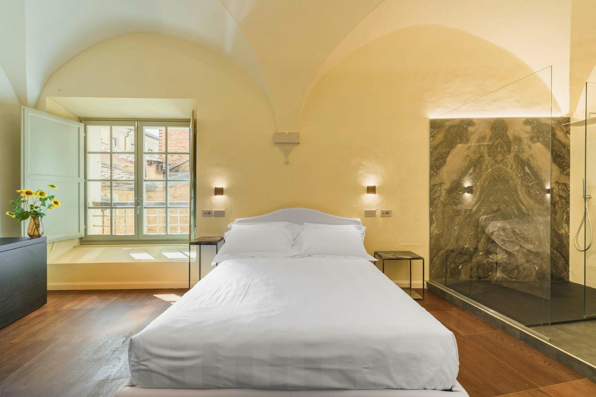 Palazzo Patrizi Suites & Spa Siena Exterior foto